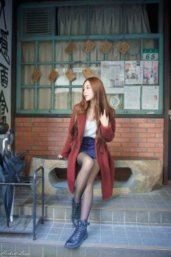 父女春雨戏